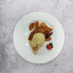 PUNJENA PILETINA SA SOSOM OD BADEMA